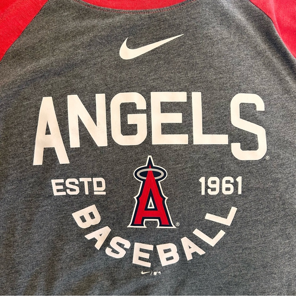 Nike Angels Baseball 3/4 Sleeve Tee Men’s Large